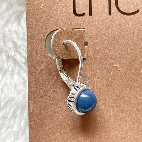 ❌SOLD❌The Sak Drop Earrings Silver Tone Blue Center New - Picture 3 of 8